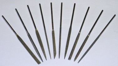 pilník ihlový diamantový trojhranný 140mm D76 - pilníky, rašple, | MasMasaryk