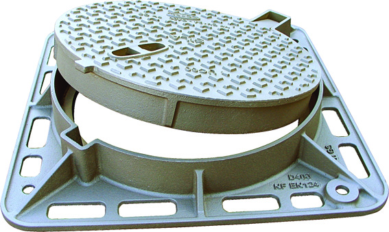 poklop liatinový kruh D400 pr.475mm prípojkový/osadenie štvorec  UC60